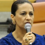 Célia apresentou emenda  de supressão na CCJ