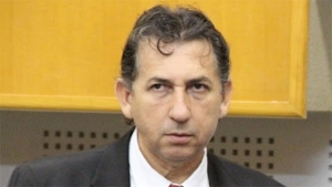 Paulo da Farmácia não foi autorizado a entrar no plenário da Assembleia | Foto: Alberto Maia/Câmara de Goiânia