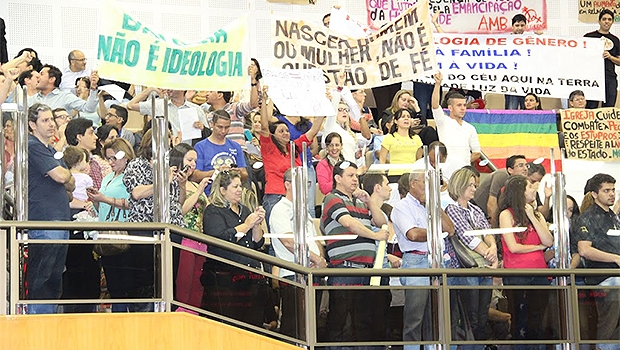 Sob protestos, PME foi aprovado em definitivo na Câmara | Foto: Eduardo Nogueira/Câmara de Goiânia