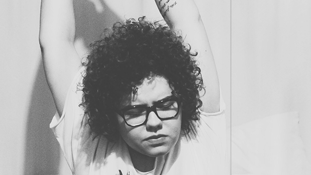 Na sexta-feira, 24, a cantora apresenta o último show do EP “Pra Ela”, ao lado da banda Carne Doce, no Sesc Centro | Foto: Divulgação