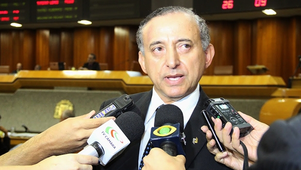 Presidente da Câmara de Goiânia, Anselmo Pereira engrossa a lista de pré-candidatos tucanos à prefeitura | Foto: Eduardo Nogueira/Câmara de Goiânia