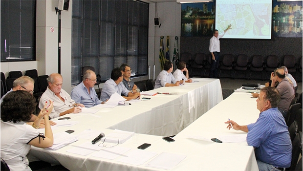 Terceiro encontro da comissão, realizado na última segunda-feira | Foto: Divulgação/Prefeitura de Goiânia