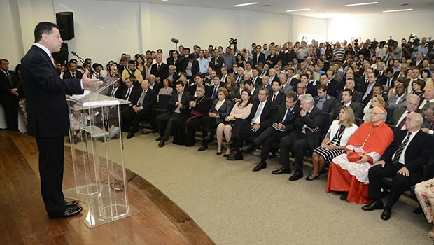 Marconi Perillo citou nome de Jayme Rincón cinco vezes em discurso | Foto: Rodrigo Cabral/Governo de Goiás