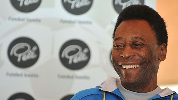 Ex-jogador e ídolo do esporte, Pelé, foi hospitalizado na noite desta terça-feira, 2, em Paris, após encontro com o jogador francês Kylian Mbappé_Jornal Opção