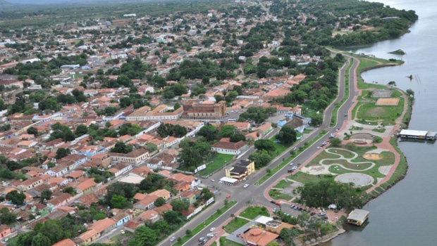 Porto nacional já deu sua contribuição para a criação, implantação e consolidação de palmas e do tocantins.  por isso mesmo, não pode agora perder o distrito de luzimangues”