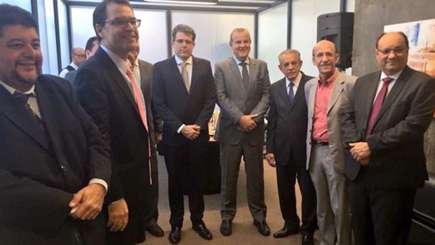 Paulo Garcia, Iris Rezende e deputado Rubens Otoni | Foto: reprodução / Twitter