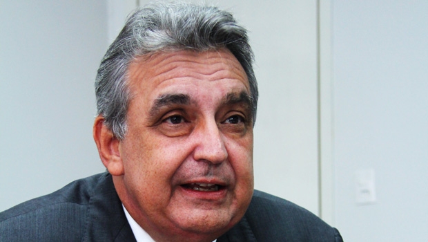 "A lei processual prevê que o processo pode ter continuidade independente da resposta do acusado. Ele já compareceu em juízo, já se deu por intimado e explicou a ausência", explicou o advogado de Clarismino (foto), Manoel Leonilson | Foto: Fernando Leite/ Jornal Opção