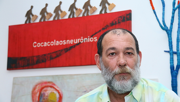 Curador goiano Divino Sobral: “Eu me preocupei em mostrar um panorama da diversidade artística daqui”