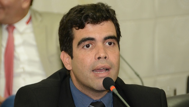 Deputado Ricardo Ayres:  “O momento é de união  pelo bem do Estado”