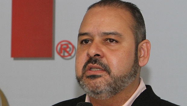 Vagner Freitas: pertencer à CUT significa o mesmo que notório saber?