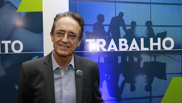 Aldo Arantes durante inauguração do escritório político do pré-candidato Flávio Buonaduce