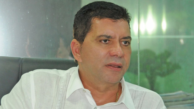 Amastha sabe administrar shopping. Você já viu algum shopping sujo? o centro de Palmas está limpo, mas vai na Capadócia, no Morada do Sol. A cidade não precisa só de um administrador de shopping”
