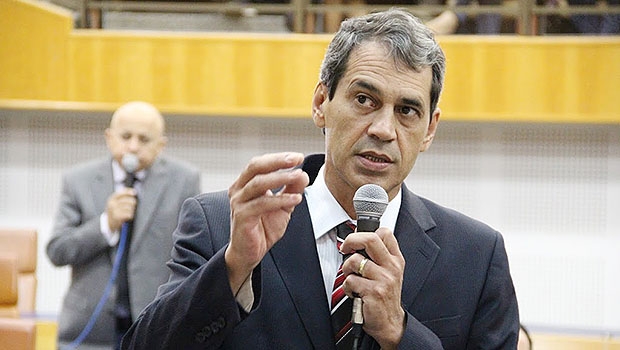 Vereador Carlos Soares é líder da prefeitura na Câmara | Foto: Alberto Maia/Câmara de Goiânia