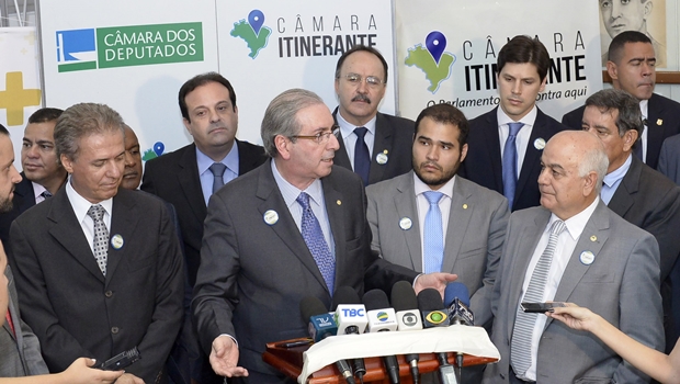 Deputado Eduardo Cunha concede coletiva de imprensa na Alego | Foto: Y. Maeda
