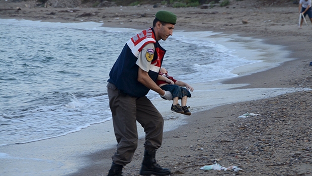 Foto de Aylan Kurdi que chocou o mundo: apesar de morto, o menino deu um rosto para os desesperados | AP