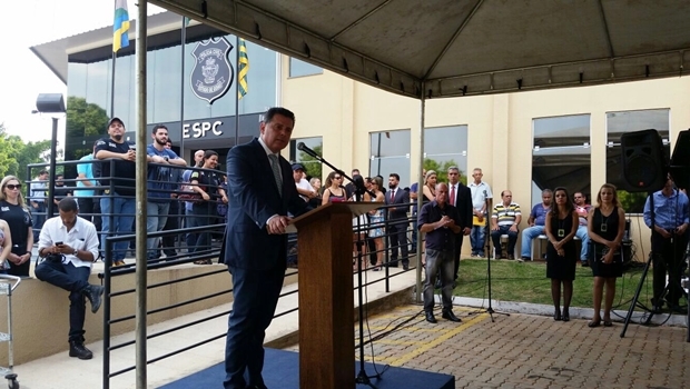 Governador Marconi Perillo faz anúncio durante inauguração da PC 