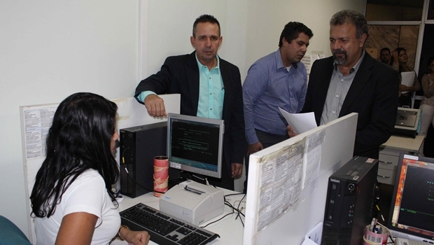 Vereadores Geovani Antônio e Elias Vaz protocolam ação no TJGO | Foto: Ascom Elias Vaz