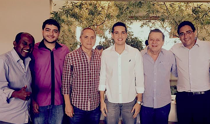 Luiz Bittencourt com Jovair Arantes e outros