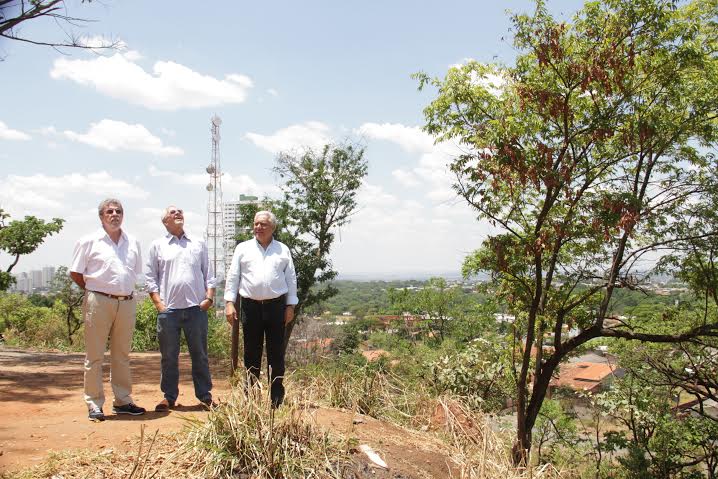Vilmar Rocha no morro da Serrinha 134unnamed (4)