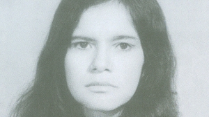Luz Marina aos 17 anos, já adotada por uma família colombiana, disse ter descoberto o que era felicidade e amor. Depois, mudou-se para a Europa