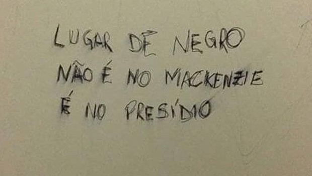 pichacao-banheiro-mackenzie