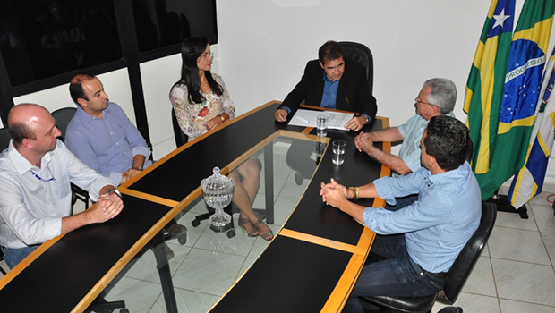 Redução do nível de água do Ribeirão Piancó foi pauta de reunião