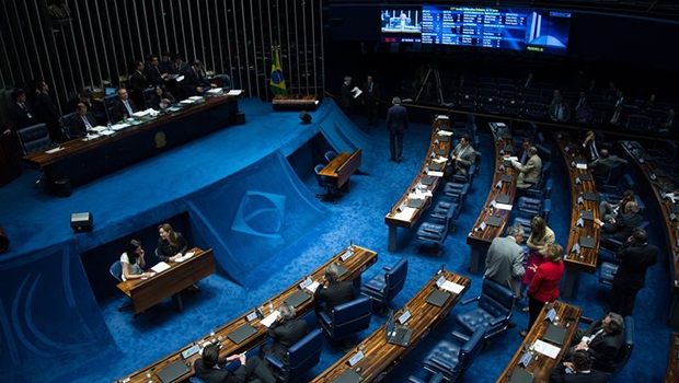 Plenário do Senado analisa a MP que estende até 2018 a aposentadoria pela regra conhecida como 85/95 | Fabio Rodrigues Pozzebom/Agência Brasil