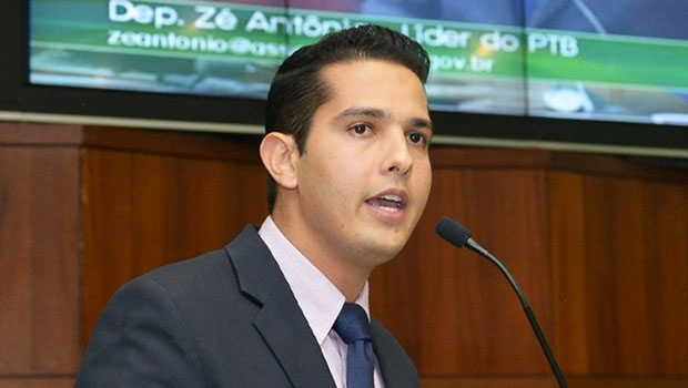 Deputado Zé Antônio cobrou apoio do governador, do vice e da base | Carlos Costa/Assembleia