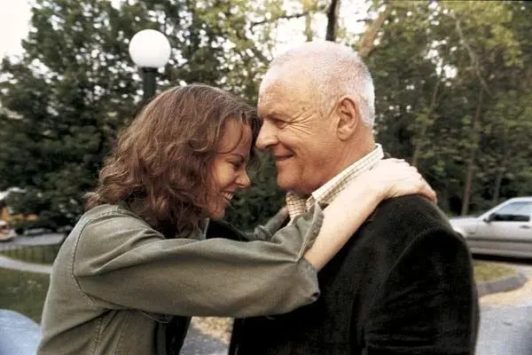 Nikole Kidman e Anthony Hopkins em Revelações