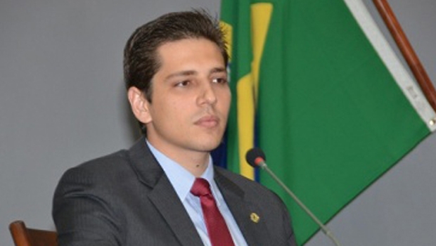 Deputado Olyntho Neto: evitar trasnferência de veículos para outros Estados | Divulgação