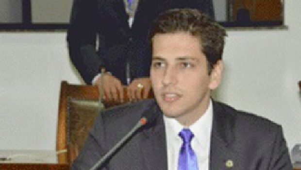 Olyntho Neto: “Cidadãos comuns unidos em um setor engolido pela crise”