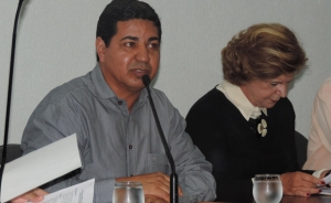 Presidente da FGM, Divino Alexandre, e senadora Lúcia Vânia (PSB) | Foto: 