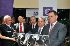 Marconi Perillo no Consórcio Brasil Central 11241615_999784760056285_4141844247879056718_o