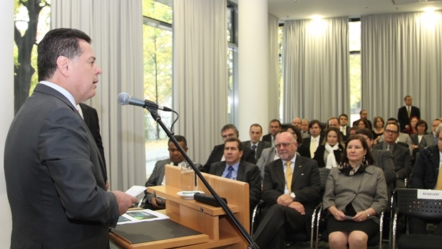 Governador na Alemanha, durante Seminário Promoção de Investimentos em Goiás | Seminário Promoção de Investimentos em Goiás