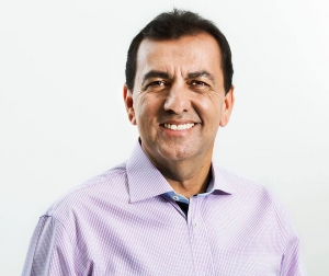 Zélio Cândido é empresário em Senador Canedo