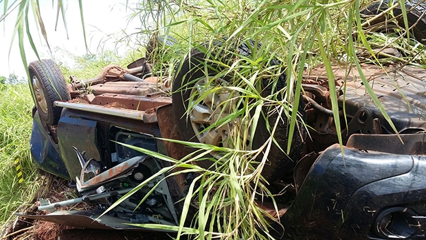 Andarilho descobriu acidente com duas vítimas fatais | PRF /Divulgação