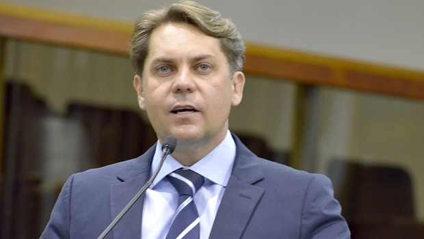 Presidente do PMDB metropolitano, deputado Bruno Peixoto | Foto: Y. Maeda