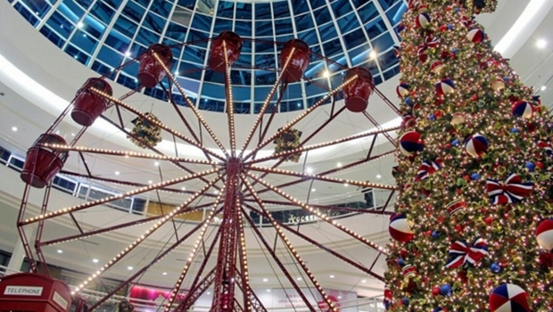 Roda-gigante faz parte da decoração de Natal do Shopping | Foto: Reprodução Instagram