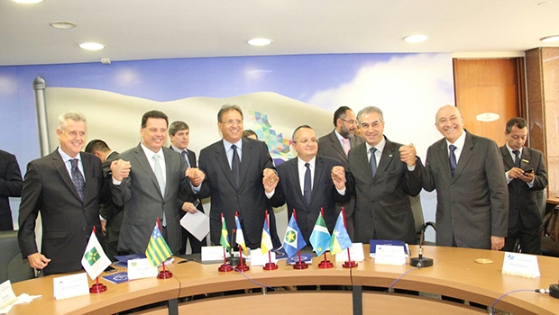 Rodrigo Rollemberg (DF), Marconi Perillo (GO), Marcelo Miranda (TO), Pedro Taques (MT), Reinaldo Azambuja (MS) e Confúcio Moura (RO): unidos pelo crescimento e pelo desenvolvimento