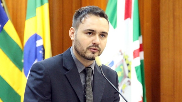 Vereador Mizair Lemes Júnior, do PMDB, foi sondado pelo senador Wilder Morais, do PP | Alberto Maia/Câmara de Goiânia