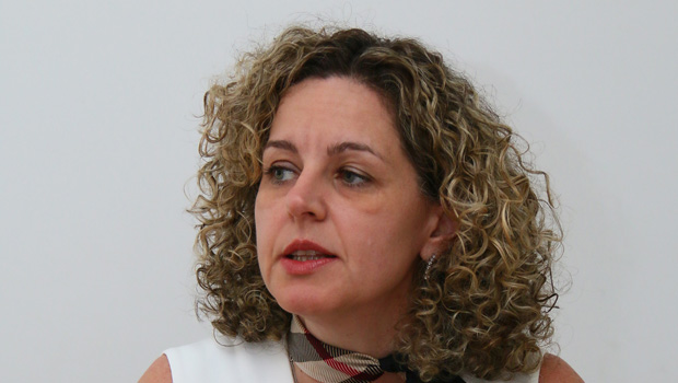 Ana Carla Abrão, titular da Sefaz: “Para 2016, vamos certamente parar de piorar, enquanto outros Estados continuam nessa tendência de queda”