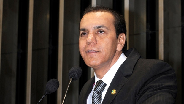 Senador tucano Ataídes de Oliveira: “Até que enfim”