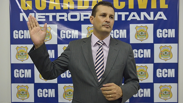 Comandante da Guarda Civil de Goiânia, Elton Ribeiro: “Passamos de protetores do patrimônio a agentes de segurança pública do município” | André Costa