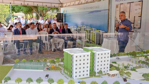 Apresentação de maquete dos imóveis a serem destinados a servidores | Foto: Divulgação