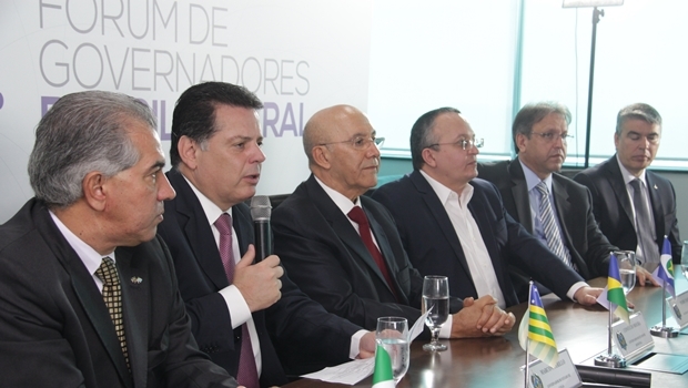 Marconi e os governadores do Brasil Central | Foto: Marcos Monteiro