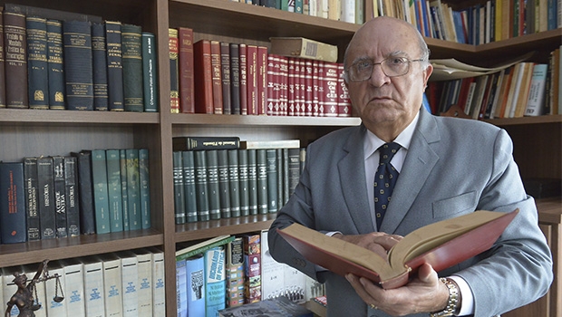 Reitor Joveny Cândido: “É preciso uma união democrática e liberal dos estudantes brasileiros” | André Costa