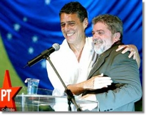 Chico Buarque e Lula da Silva db962a2f28dd731e3d373752ea458e60