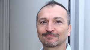 Gian Luigi de Rosa: “Os brasileiros que vão estudar na Europa escutam dos portugueses: ‘Você não fala português, você fala brasileiro’" | Foto: Fernando Leite / Jornal Opção