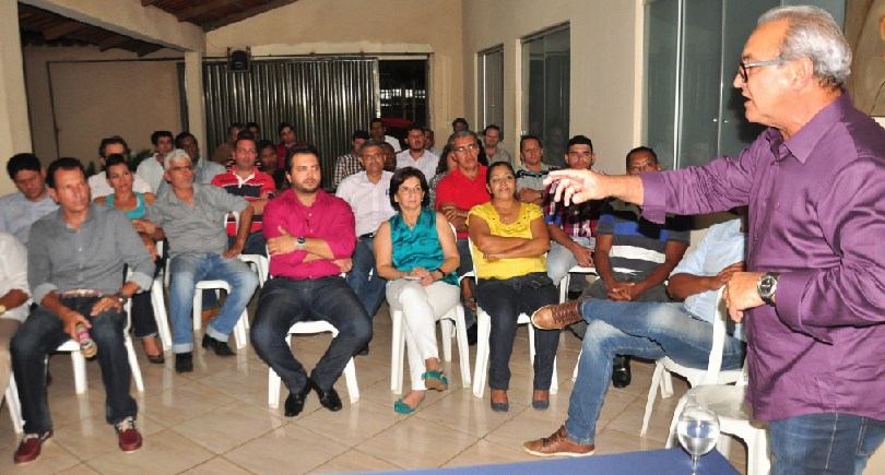 Prefeito Jânio Darrot fala a aliados: “Fizemos muito e vamos continuar trabalhando da mesma forma por Trindade”