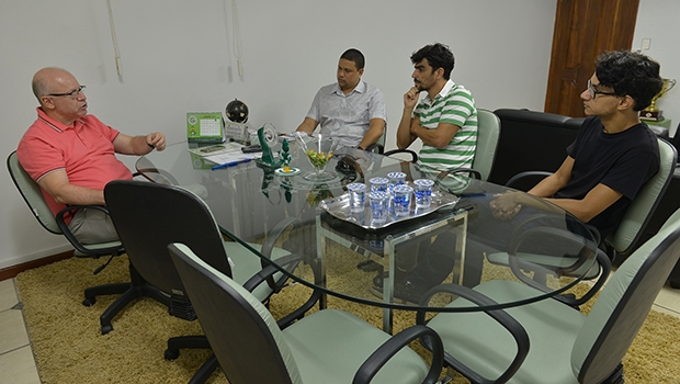 Presidente do Goiás, Sérgio Rassi, em entrevista ao Jornal Opção: "Nossa base financeira para este ano é mais firme que a do ano passado, então temos condições para fazer coisa melhor" | Foto: André Costa / Jornal Opção